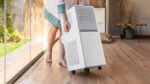 Aire acondicionado portátil - Cecotec ForceClima 7150 Style, 1750 fg/h, 2 velocidades, 20 m², 4 modos, Deshumidificador, Mando a distancia, Blanco - Imagen 8