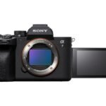 Cámara EVIL - Sony Alpha 7 IV Mark IV, BIONZ XR, Eye AF (IA), CMOS Exmor R, 33 MP, 10 bits, 4k 60p, Wi-Fi, Negro